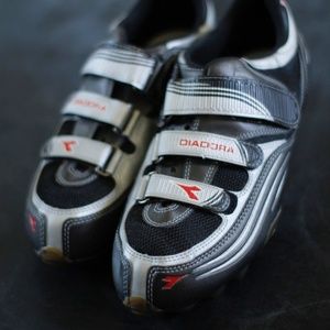 Diadora cycling shoes